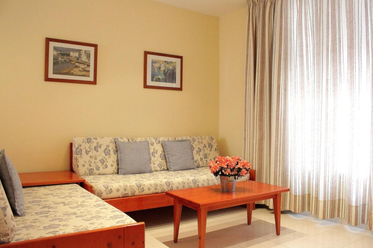 Apartaments Tamariu Ngoại thất bức ảnh